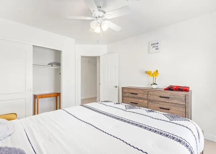 Vernon House 4Br Furnished Phoenix Home For Extended Stays *