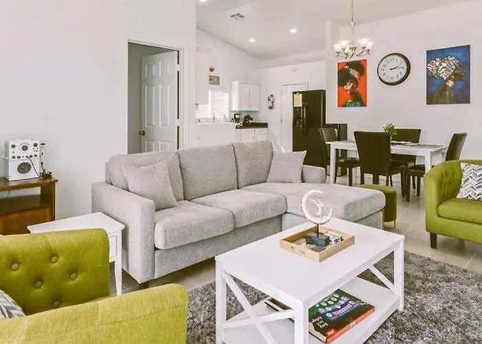 Vernon House 4Br Furnished Phoenix Home For Extended Stays *